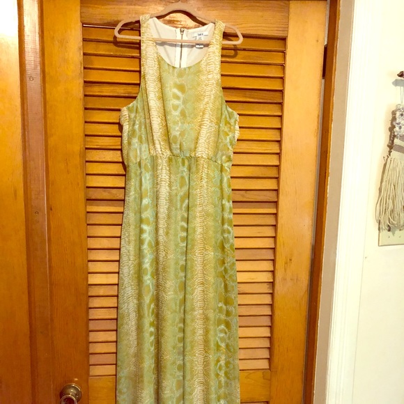 Green/Yellow ‘scaled’ dress - Picture 4 of 7